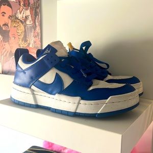 Womens Nike low disrupt “Game Royal”💙